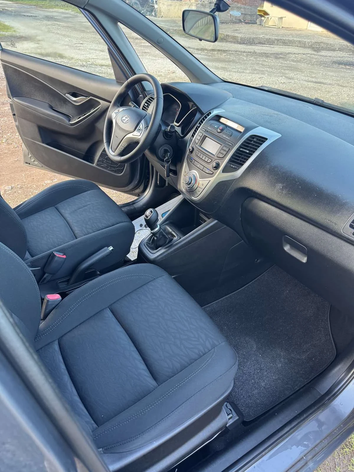 Hyundai Ix20 1.4CRDi | Mobile.bg � ����������� 8