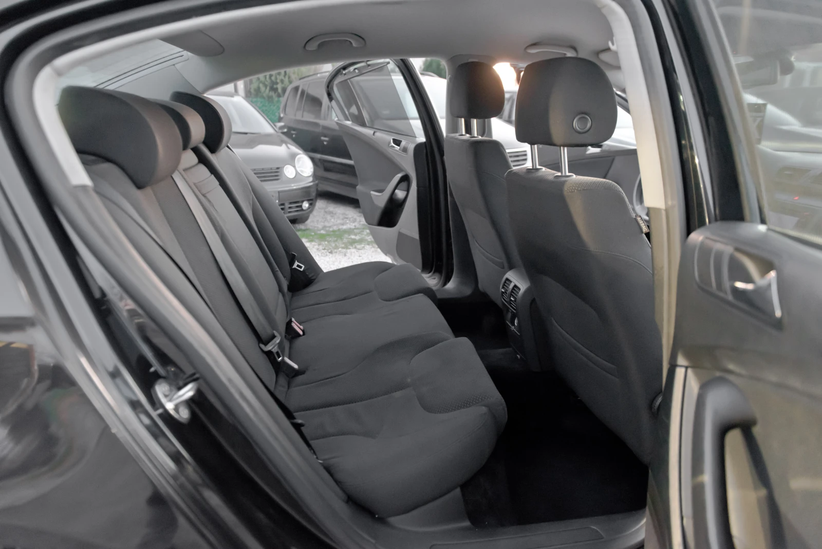 VW Passat 2.0tdi 6sk Top | Mobile.bg � ����������� 12