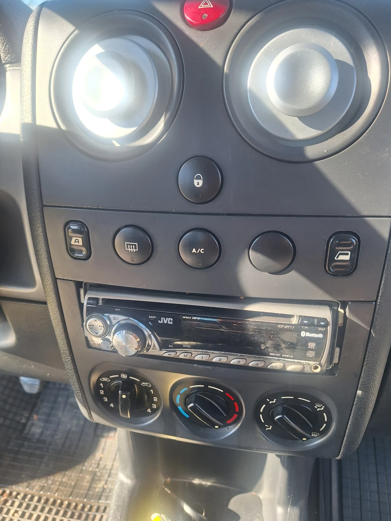 Citroen Berlingo 2.0 hdi klima - изображение 9