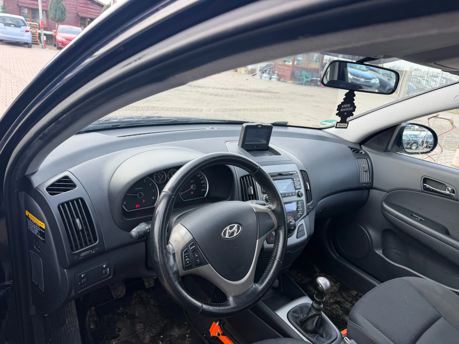 Hyundai I30 1.6i NAVI EURO 4 | Mobile.bg � ����������� 11