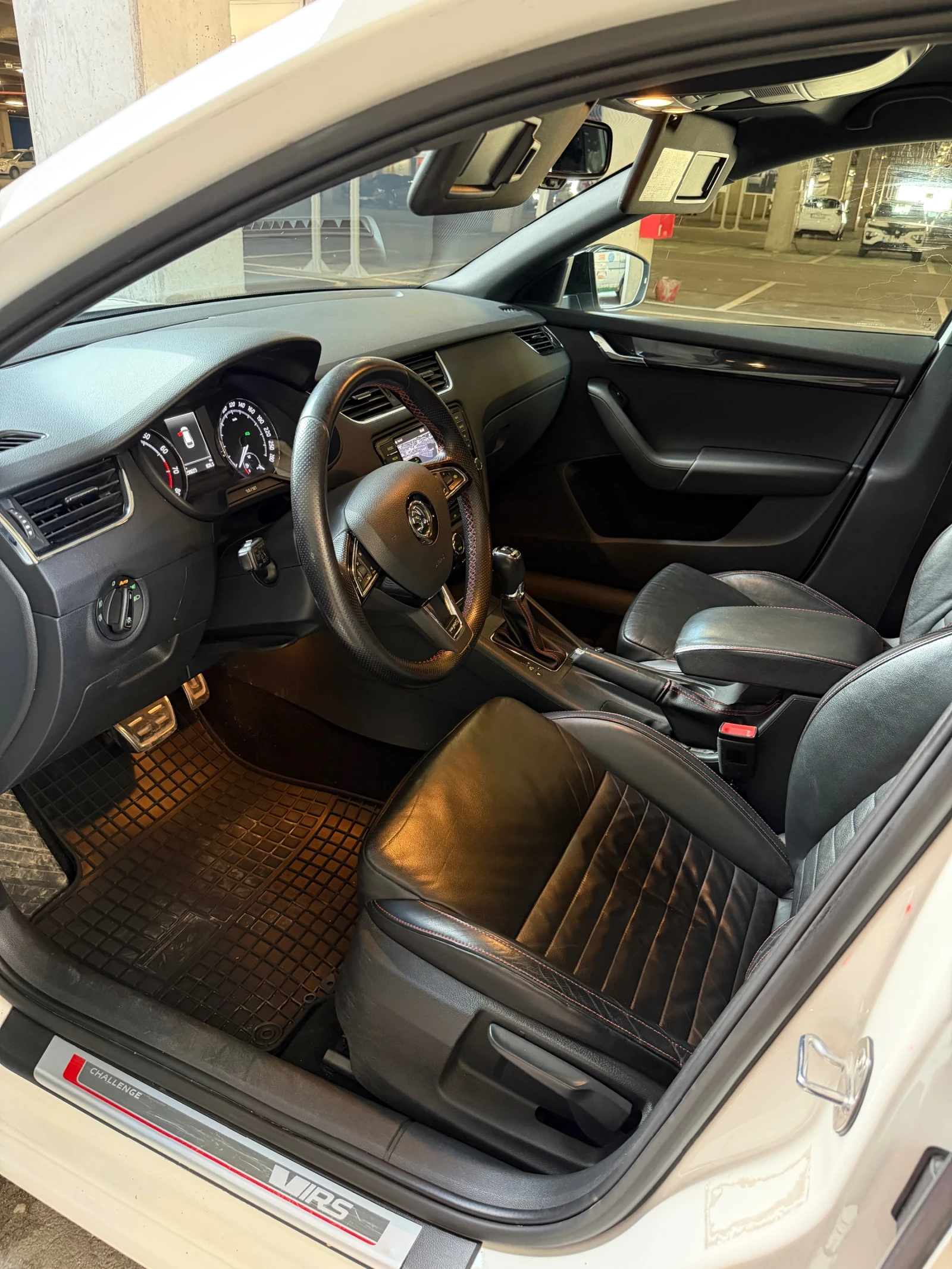 Skoda Octavia VRS/SWISS/2.0TSi/ Challenge - изображение 8