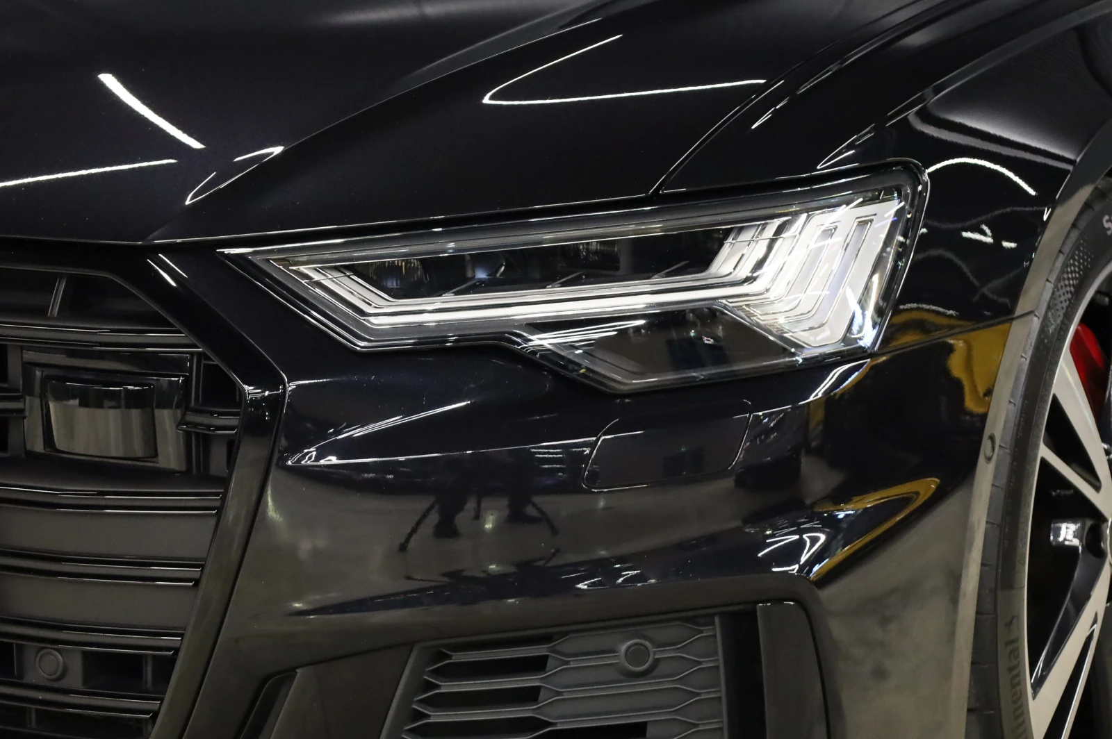 Audi S6 AUDI EXCLUSIVE* HD MATRIX LIGHTS* B&O* PANO* 360* , снимка 4 - Автомобили и джипове - 53835458