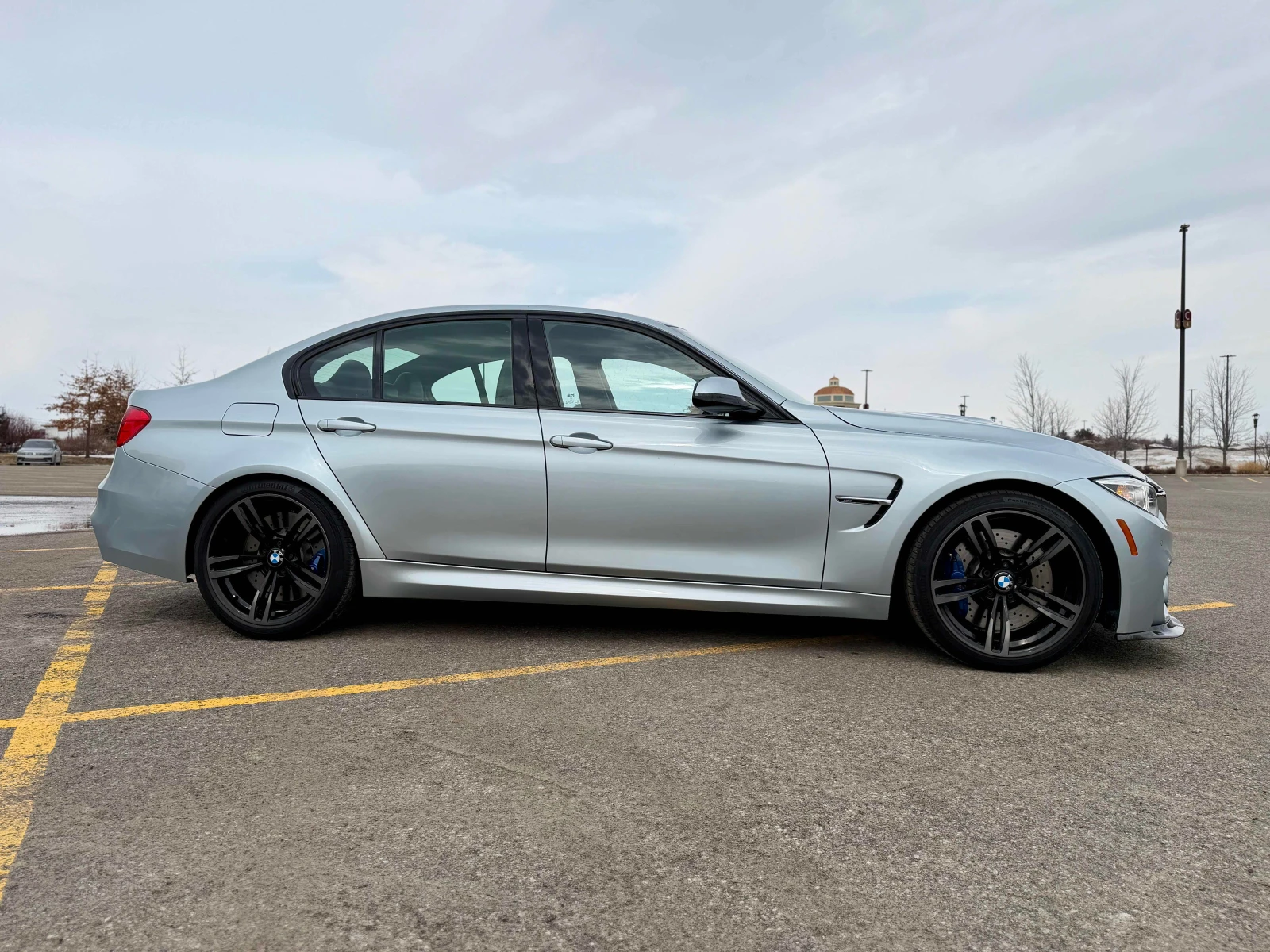 BMW M3 INDIVIDUAL * H&K * HEAD UP * DCT * CARFAX * , снимка 4 - Автомобили и джипове - 54152559