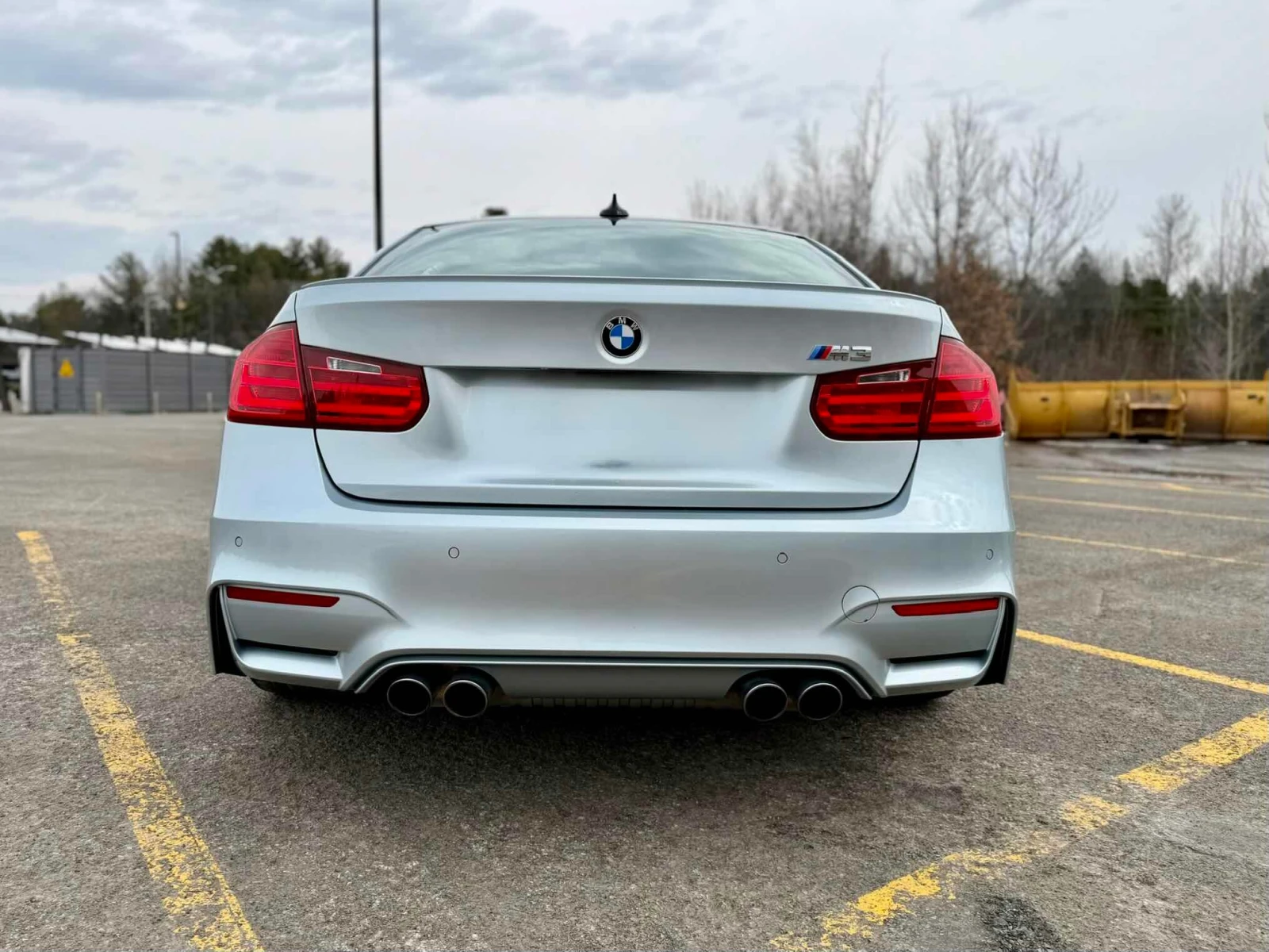 BMW M3 INDIVIDUAL * H&K * HEAD UP * DCT * CARFAX * , снимка 6 - Автомобили и джипове - 54152559