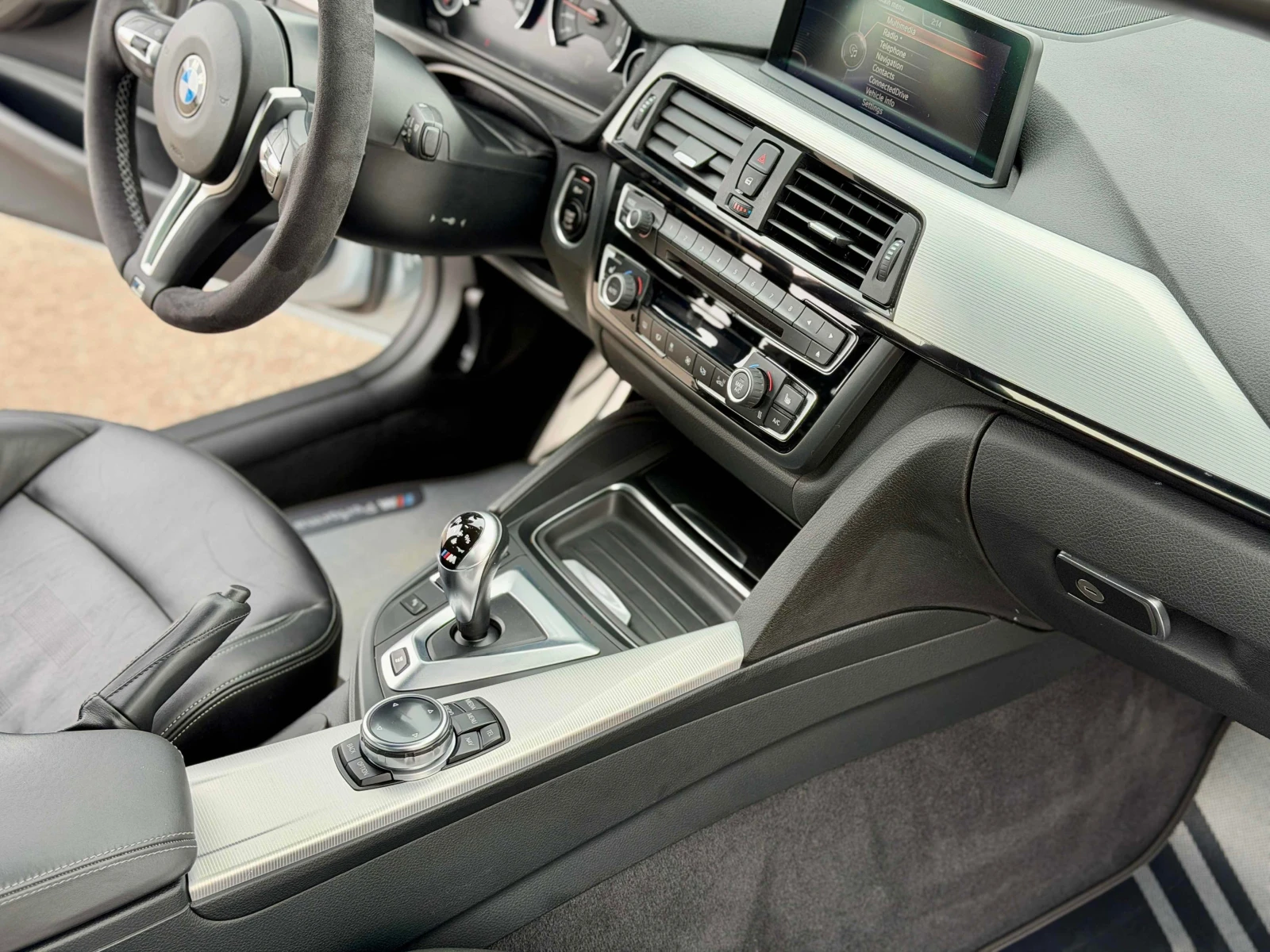 BMW M3 INDIVIDUAL * H&K * HEAD UP * DCT * CARFAX * , снимка 14 - Автомобили и джипове - 54152559