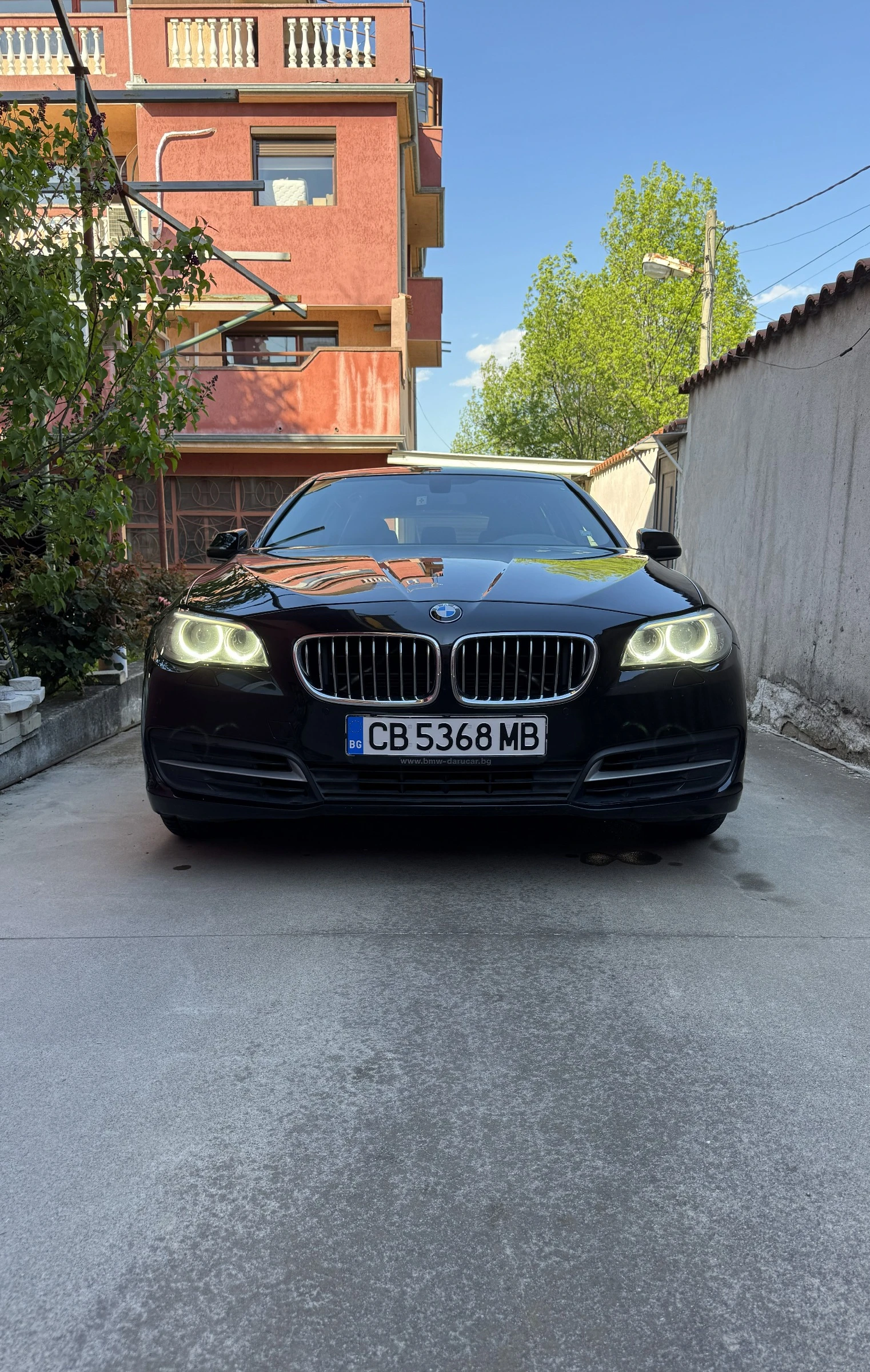 BMW 520 F11, снимка 11 - Автомобили и джипове - 54321549