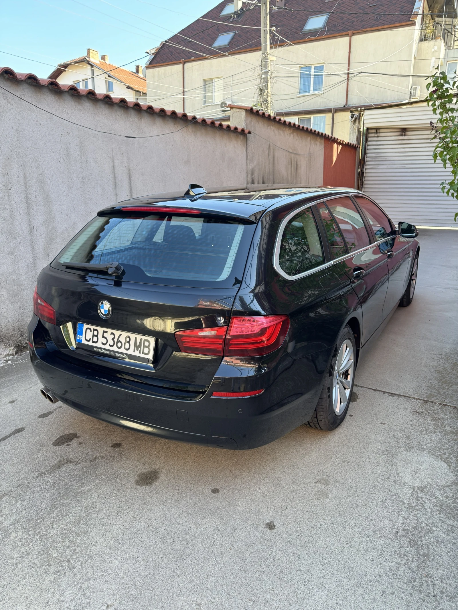 BMW 520 F11, снимка 5 - Автомобили и джипове - 54321549