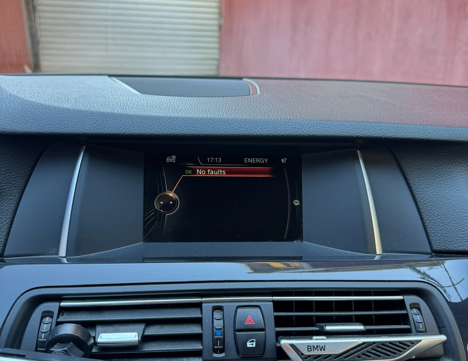 BMW 520 F11, снимка 12 - Автомобили и джипове - 54321549