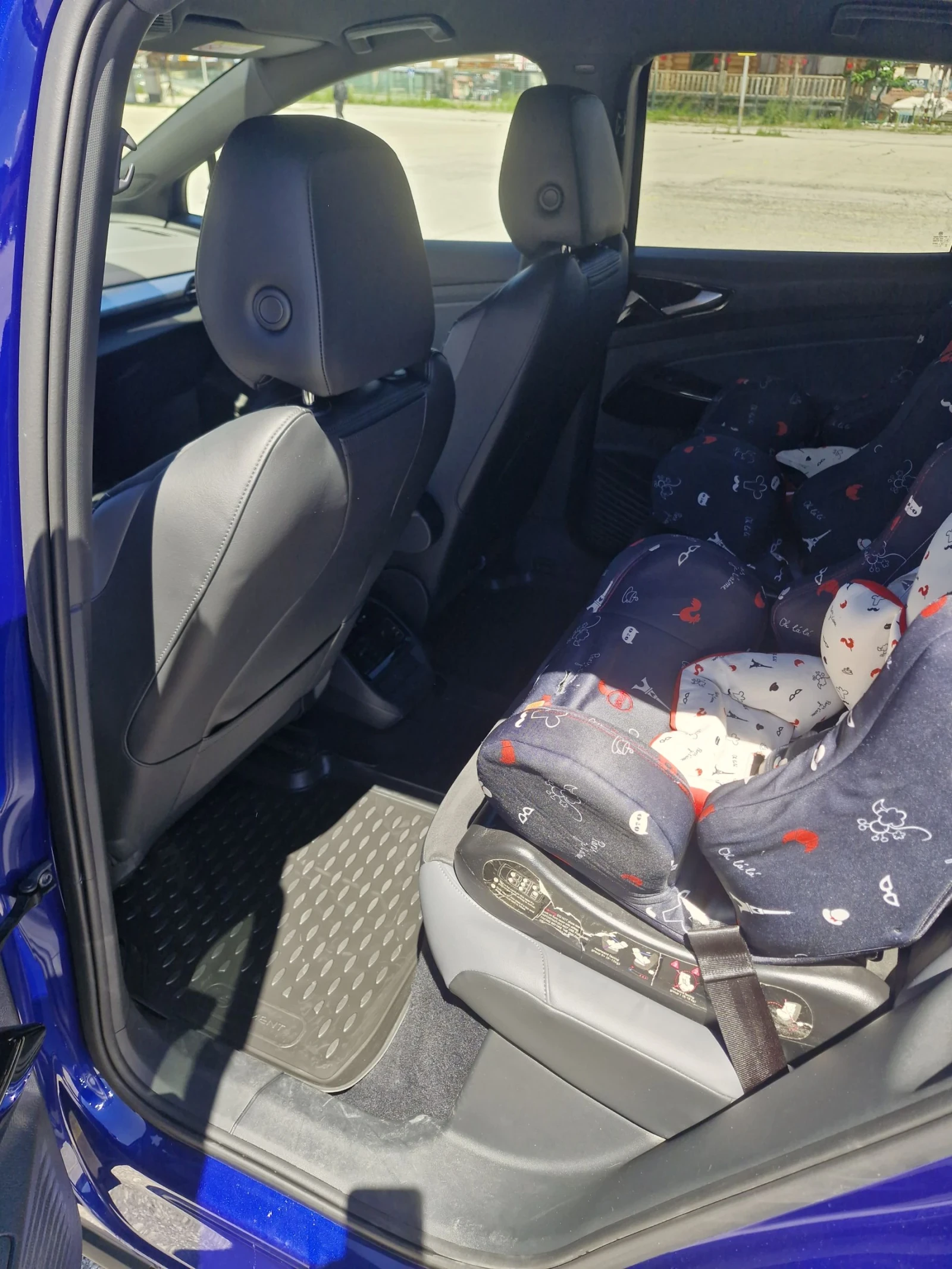 VW ID.4, снимка 7 - Автомобили и джипове - 54551813