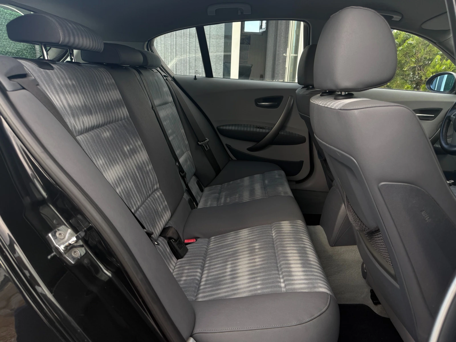 BMW 120 d, снимка 12 - Автомобили и джипове - 54567603