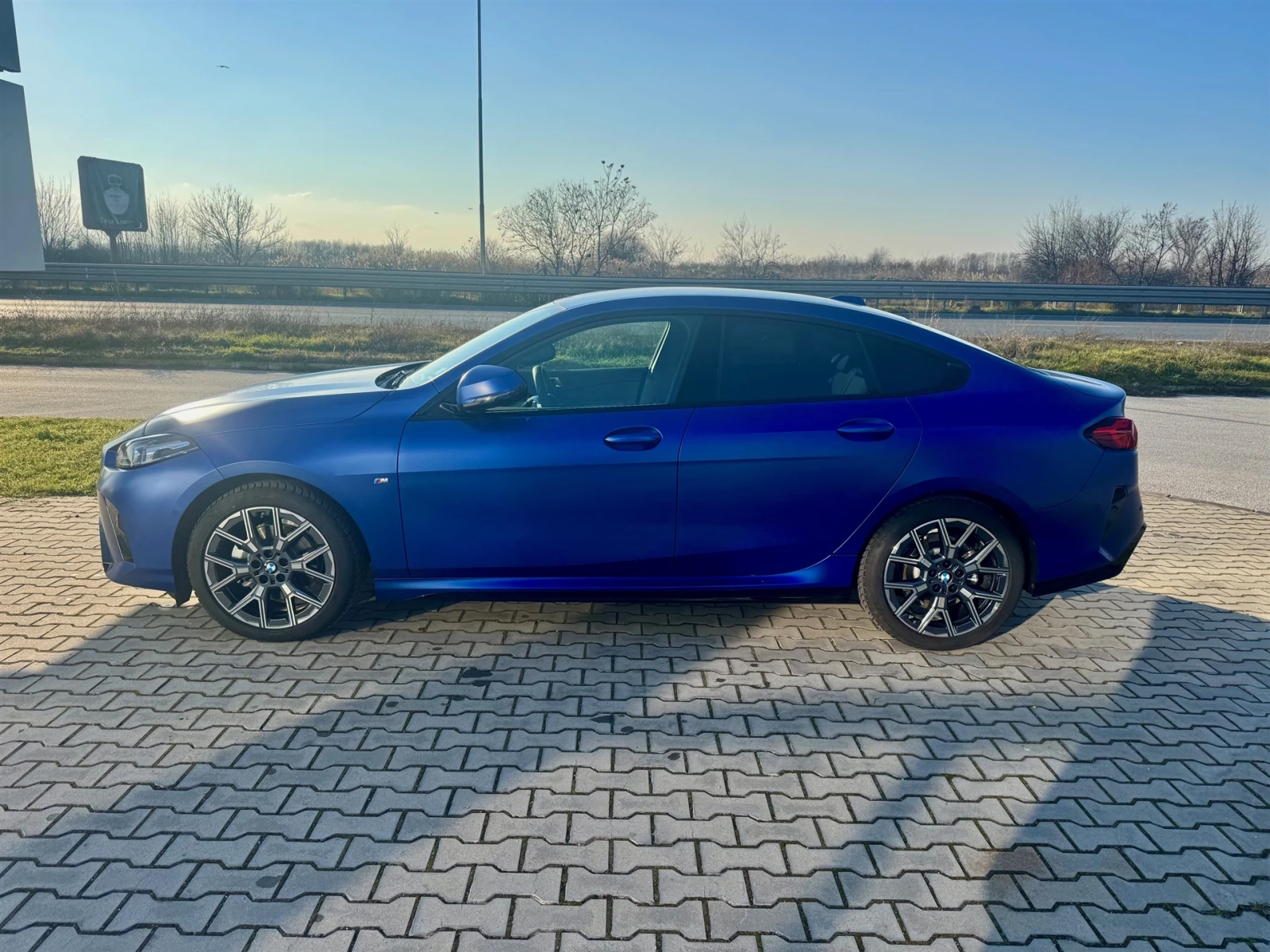 BMW 220 d Gran Coupe, снимка 3 - Автомобили и джипове - 54608274