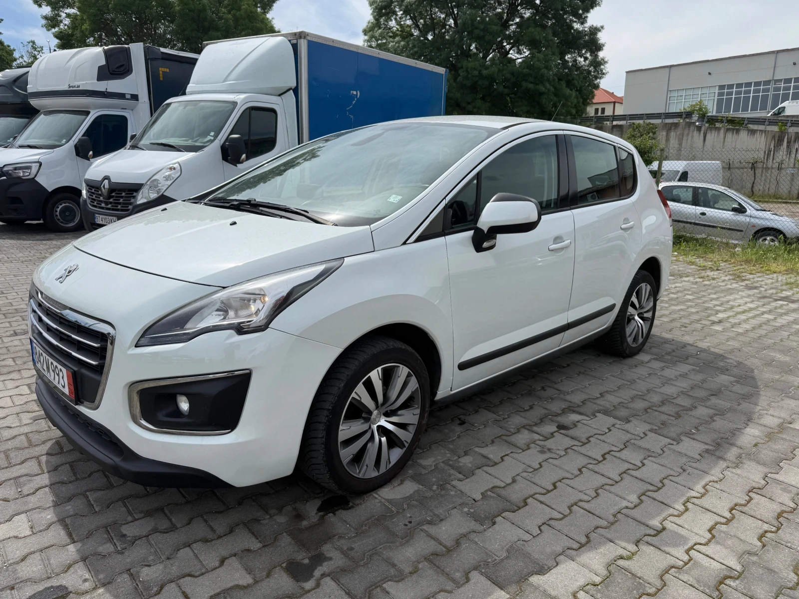 Peugeot 3008 1.6HDI, снимка 2 - Автомобили и джипове - 54648562