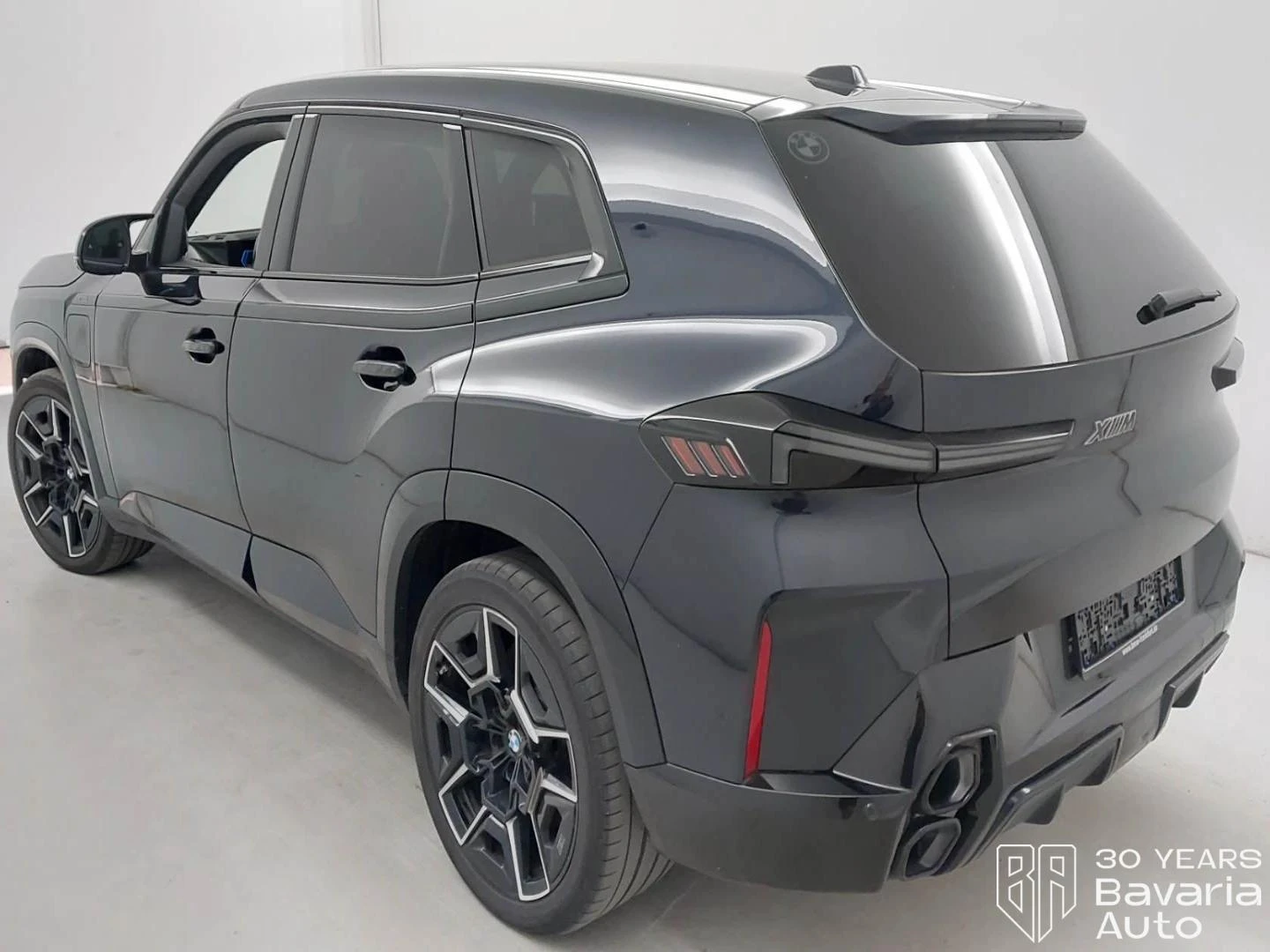 BMW XM 50e M Sport Paket Sportautomatic, снимка 2 - Автомобили и джипове - 54836565