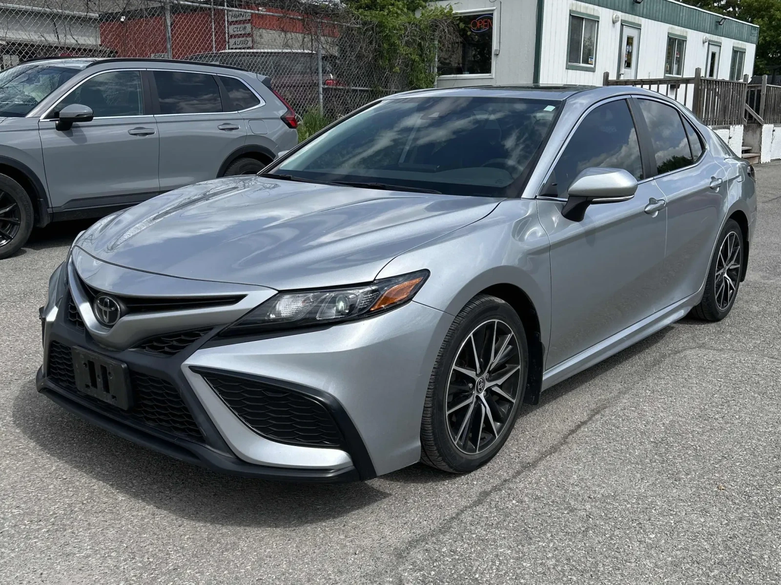 Toyota Camry SE