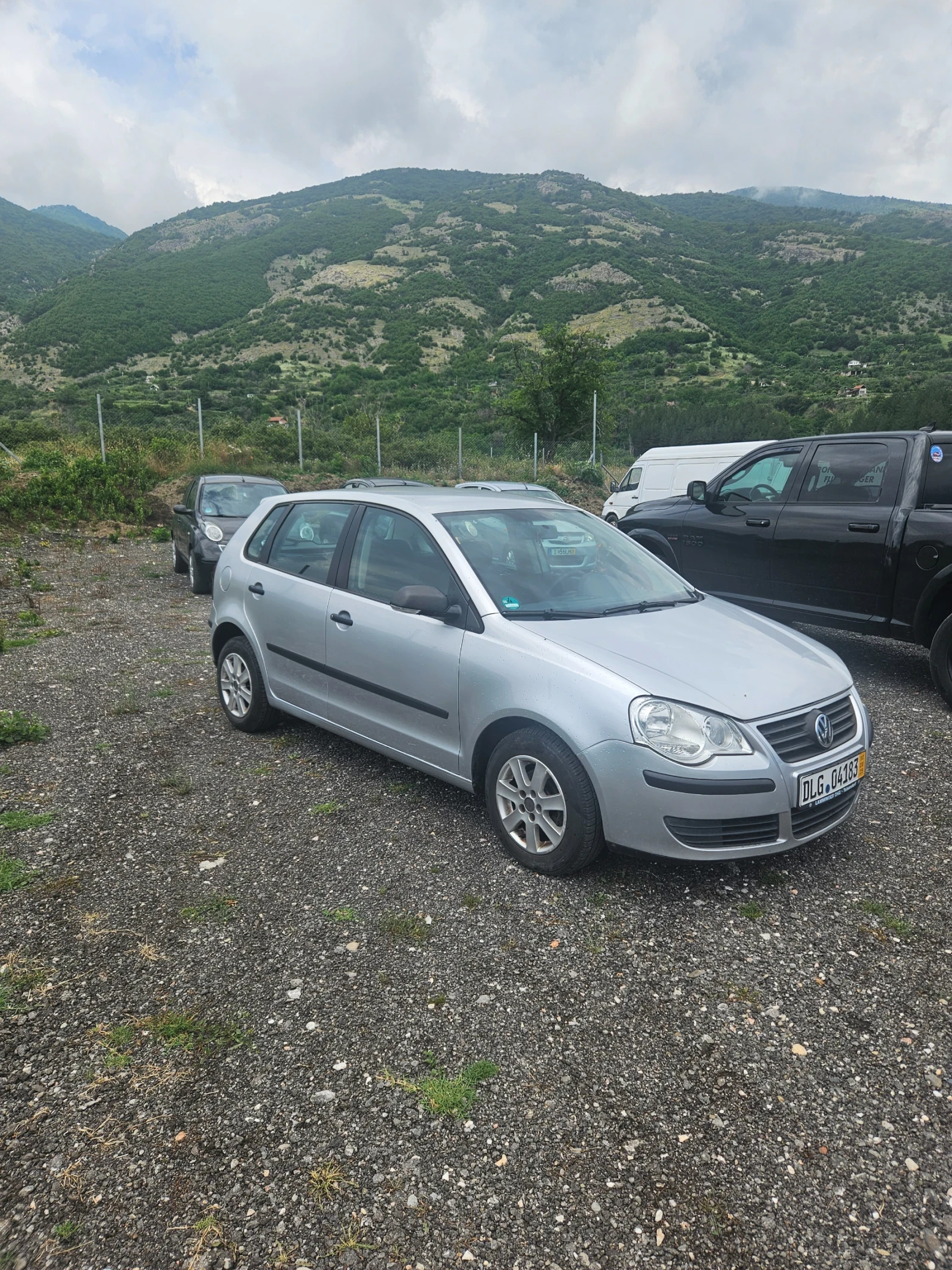 VW Polo, снимка 5 - Автомобили и джипове - 54944565