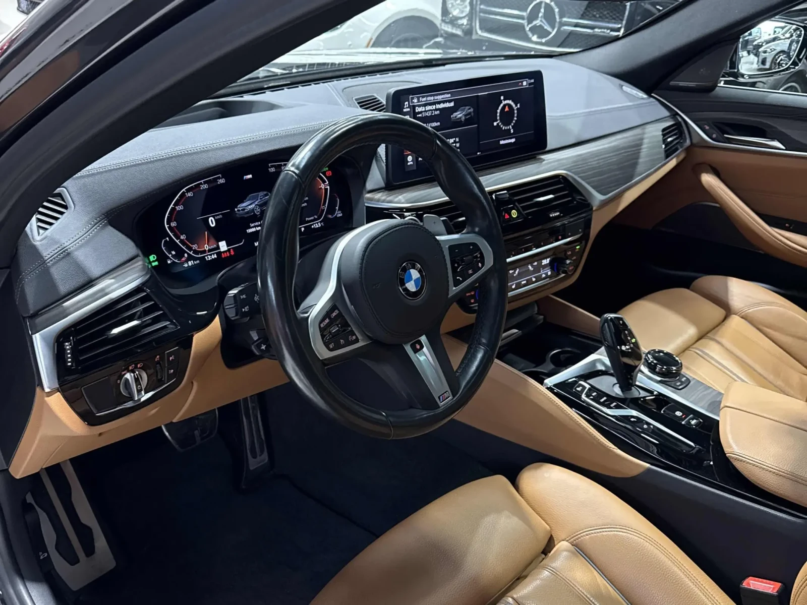 BMW 540 /HUD/360/Harman Kardon/ЦЕНА ДО БЪЛГАРИЯ , снимка 6 - Автомобили и джипове - 54983619