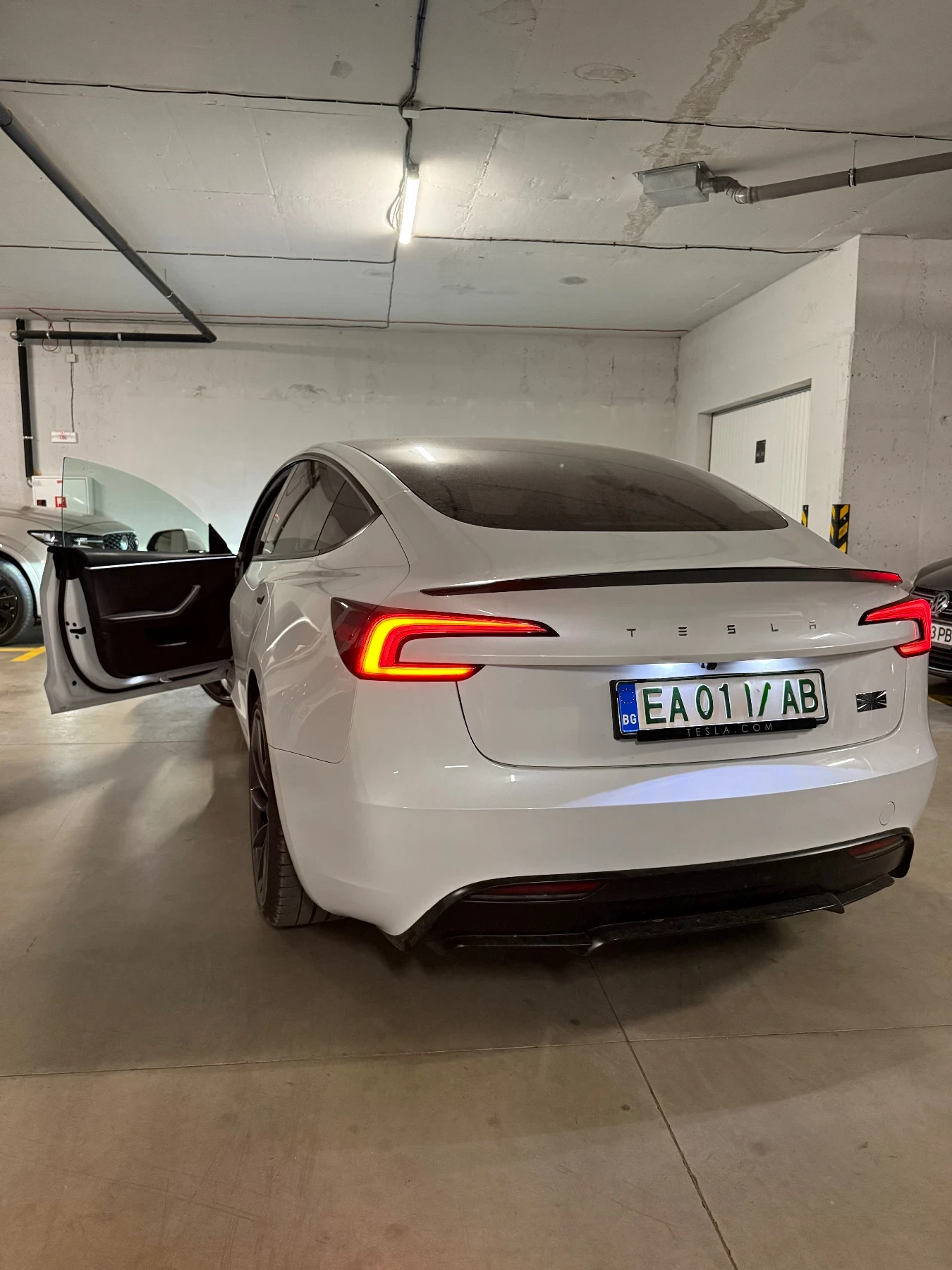 Tesla Model 3 Highland Performance, снимка 8 - Автомобили и джипове - 55664778