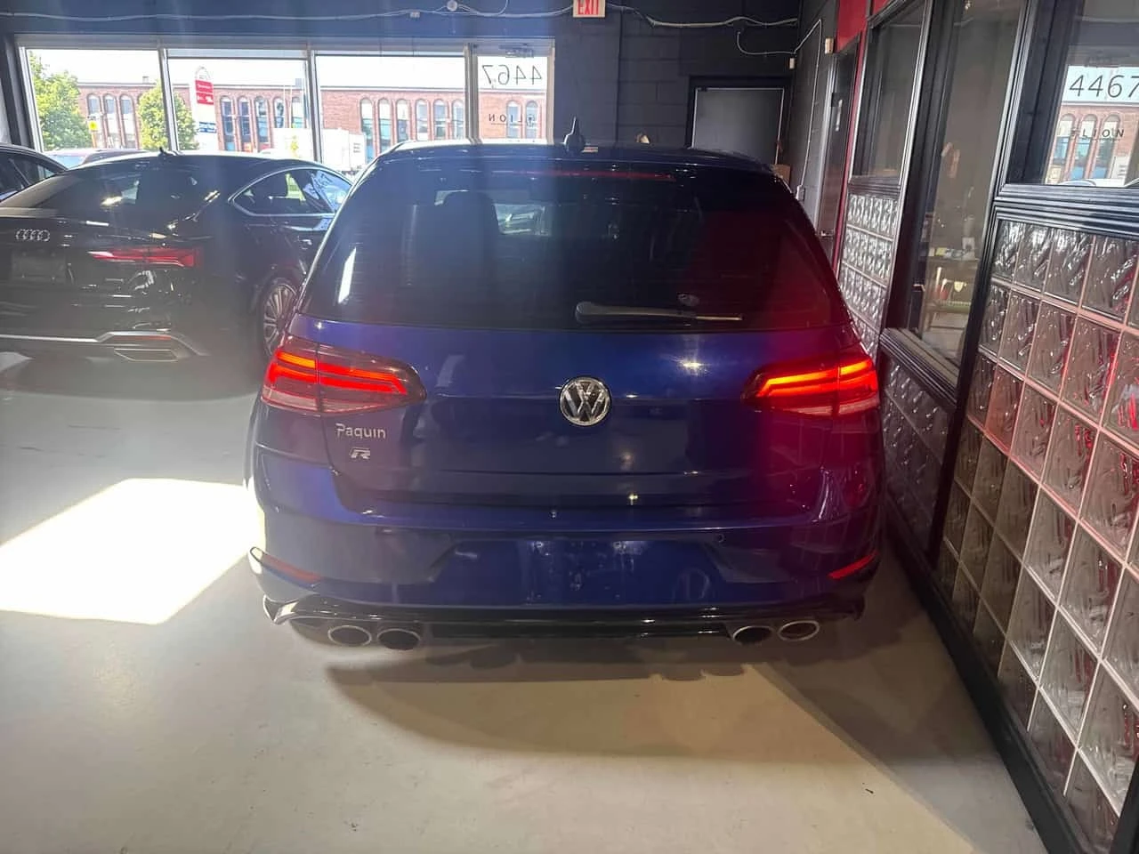 VW Golf R  DSG / CAMERA / CARFAX /, снимка 4 - Автомобили и джипове - 55782318