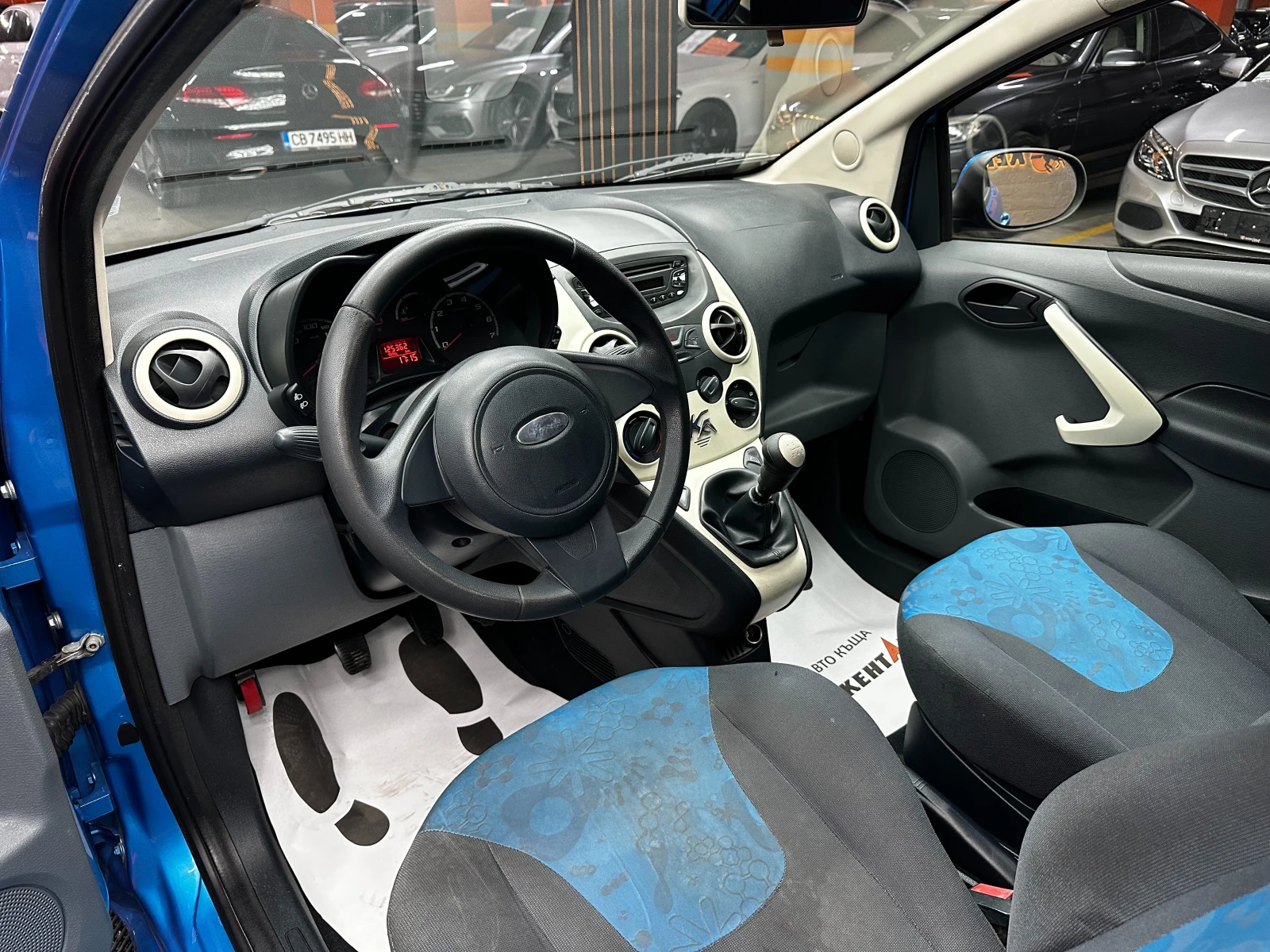 Ford Ka 1.2i 72кс, снимка 9 - Автомобили и джипове - 56104553