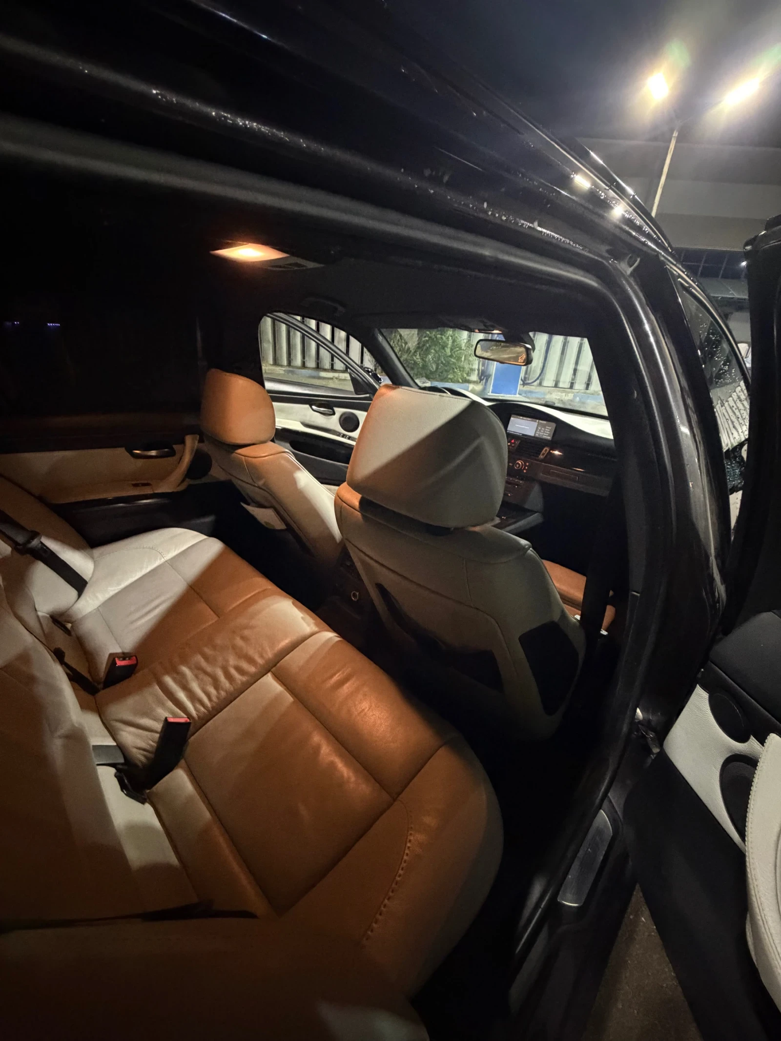 BMW 320, снимка 9 - Автомобили и джипове - 56169347