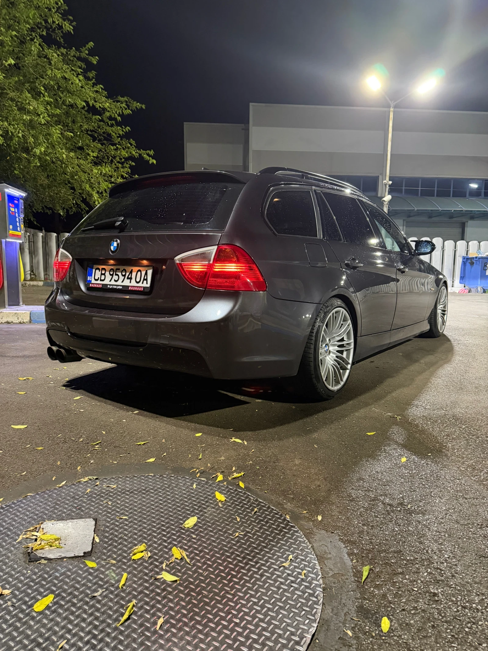 BMW 320, снимка 4 - Автомобили и джипове - 56169347