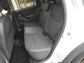 Dacia Duster 1.6GPL/LAUREATE/ACC/NAVI/КАМЕРА/БЛУТУТ/EURO 6B/ТОП, снимка 16
