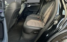 VW Touareg 3.0 TSI 4Motion = R-line = Black Style Гаранция, снимка 12