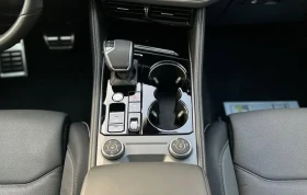 VW Touareg 3.0 TSI 4Motion = R-line = Black Style Гаранция - 70000 € / 136908.10 лв. - 76526635 9