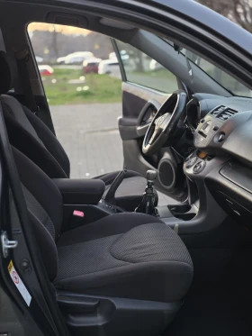 Toyota Rav4 2.2D-4D/4X4 - 4999 € / 9777.19 лв. - 57558220 8