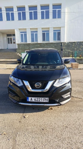 ������ Nissan X-trail