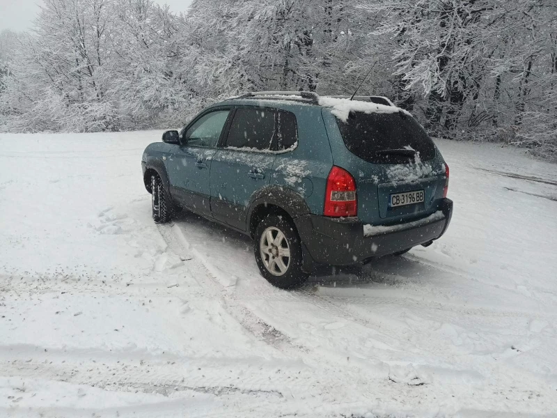 Hyundai Tucson 4x4 , снимка 3 - Автомобили и джипове - 48382218