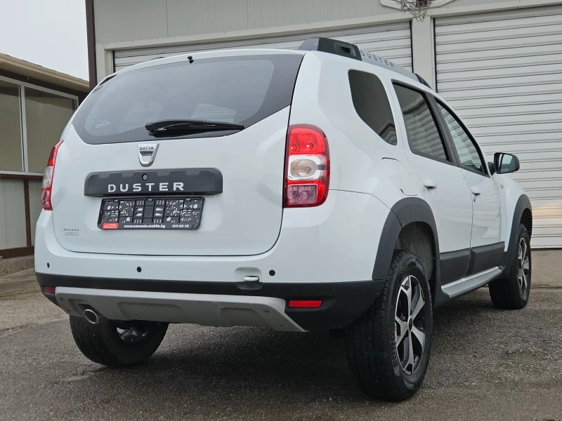 Dacia Duster 1.6GPL/LAUREATE/ACC/NAVI/КАМЕРА/БЛУТУТ/EURO 6B/ТОП, снимка 3 - Автомобили и джипове - 53271591