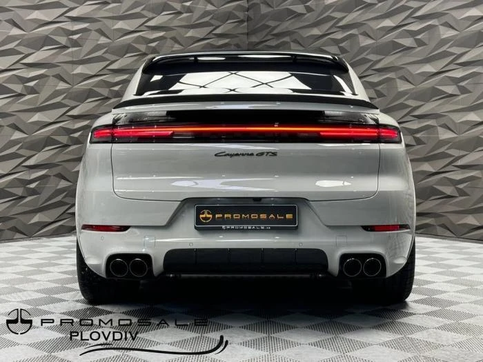 Porsche Cayenne GTS Coupe DualDisplay SportDesign TVs Panorama Alc, снимка 4 - Автомобили и джипове - 54953812