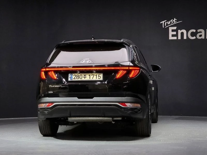 Hyundai Tucson Premium 2WD| 226к.с., снимка 4 - Автомобили и джипове - 56324886