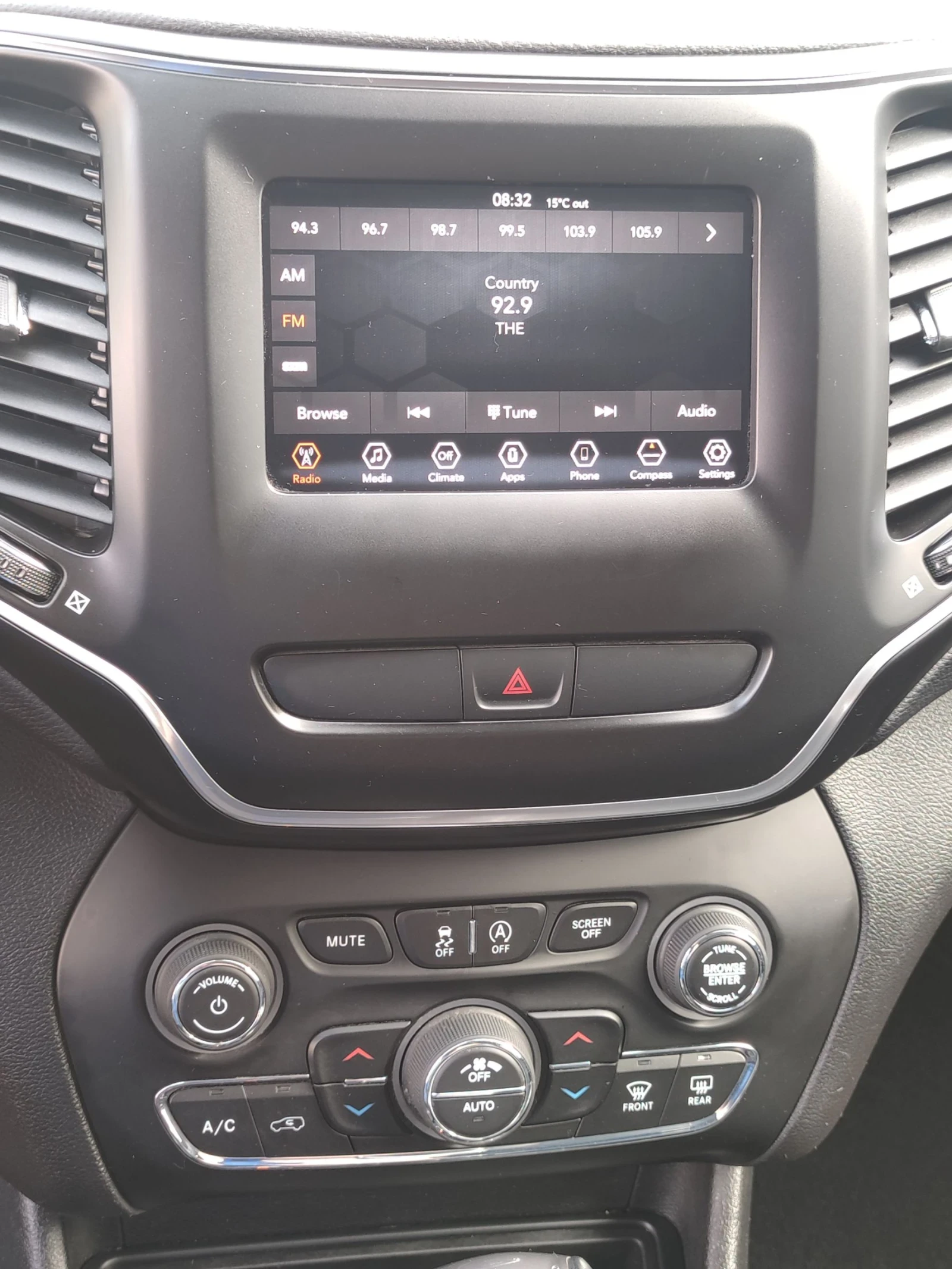 Jeep Cherokee 3.2 LATITUDE PLUS | Mobile.bg   14