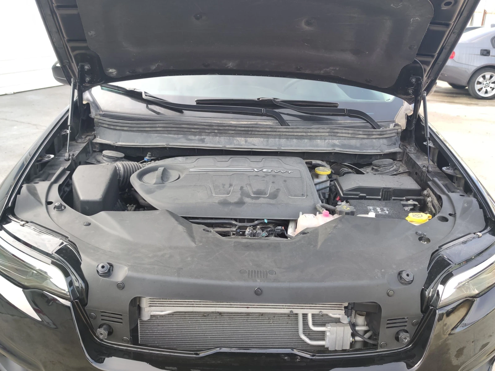 Jeep Cherokee 3.2 LATITUDE PLUS | Mobile.bg   16