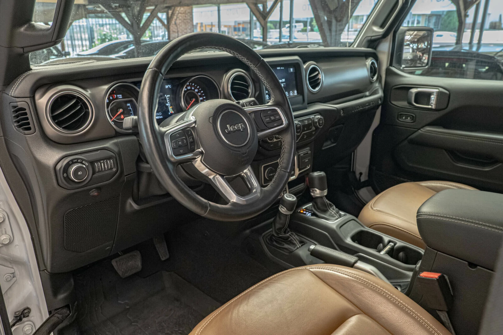Jeep Wrangler 3.6/Rubicon/Подгрев/Подгрев Волан/Камера/ - изображение 9