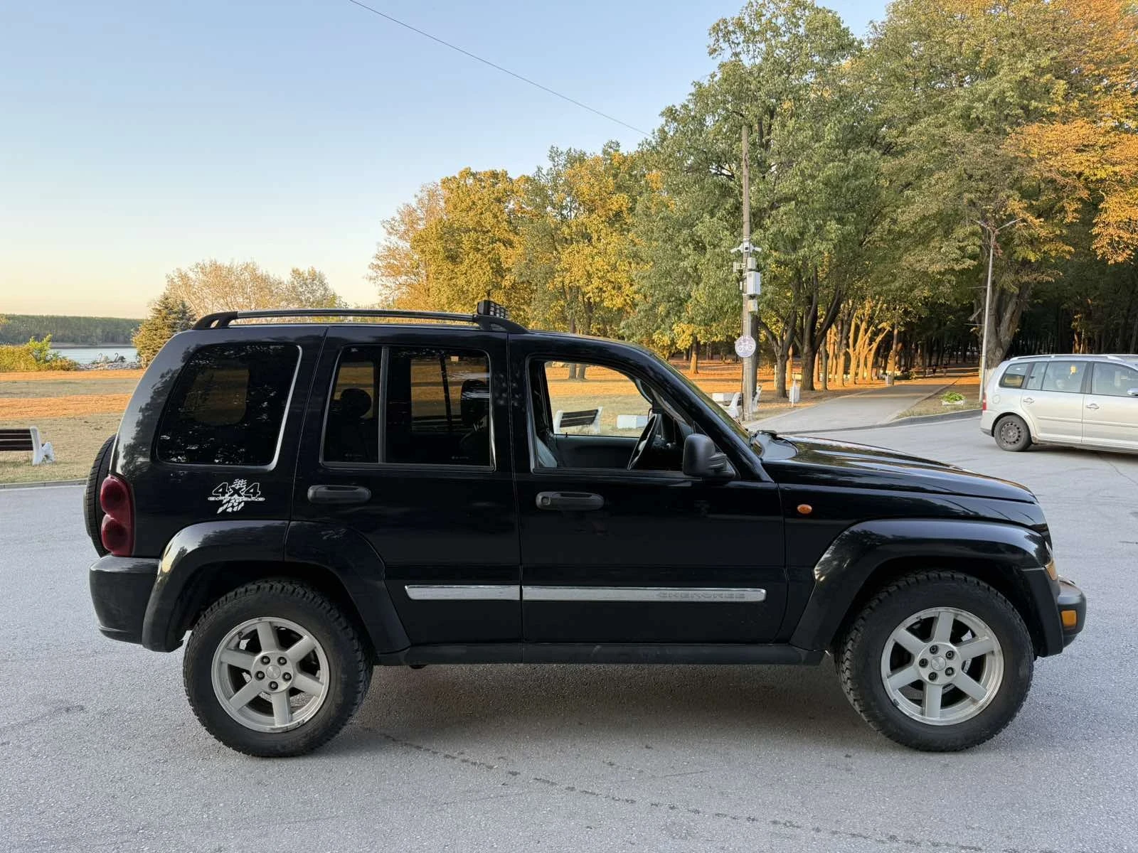 Jeep Cherokee 2.8CRD - изображение 4