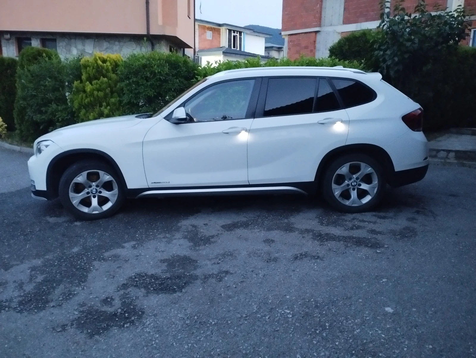 BMW X1, снимка 2 - Автомобили и джипове - 53904418