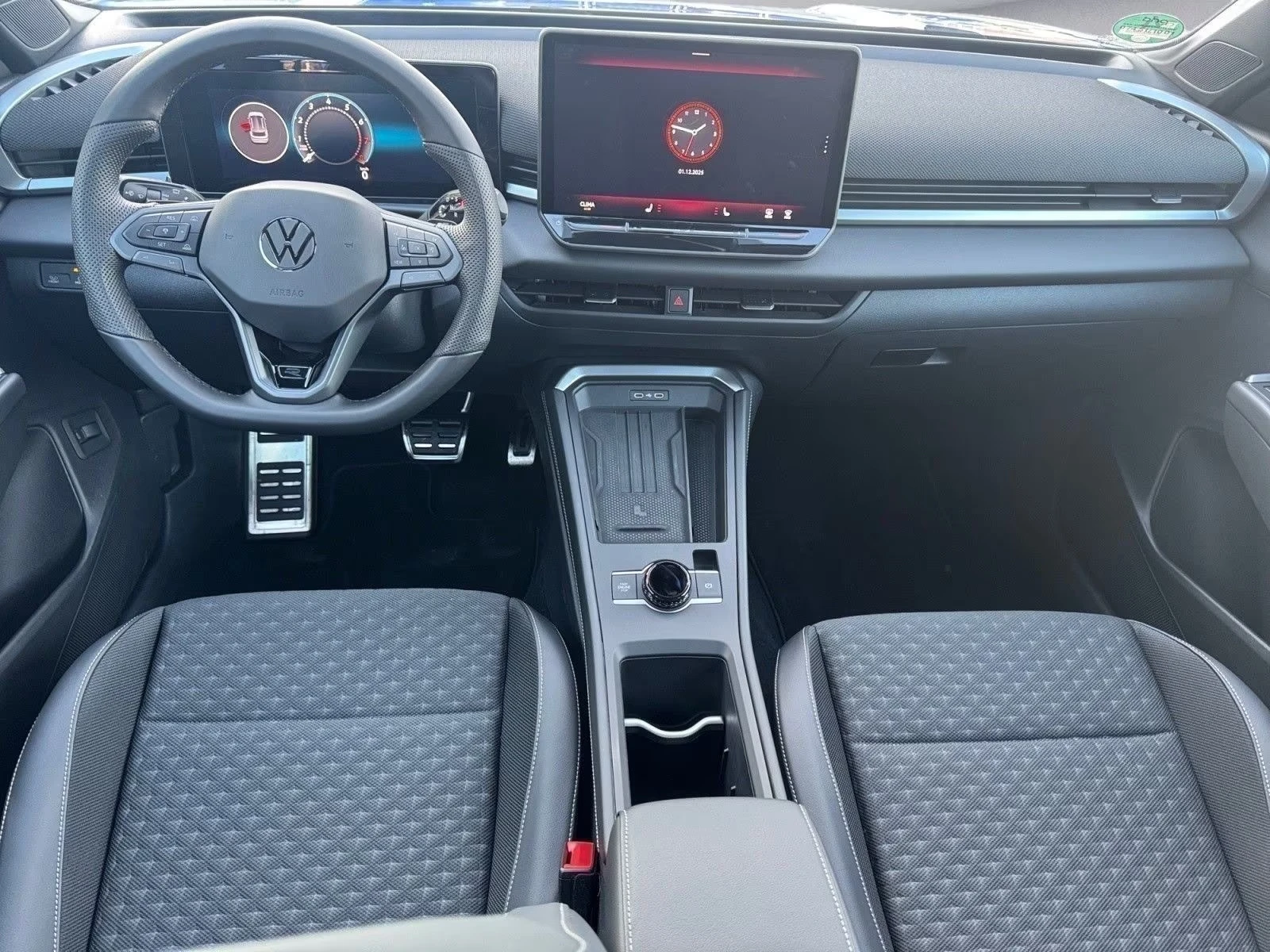 VW T-Roc 1.5 eTSI R-LINE BLACK STYLE , снимка 6 - Автомобили и джипове - 54140348