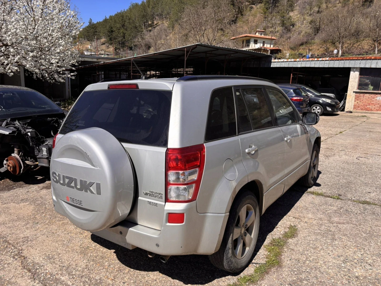 Suzuki Grand vitara Само на части , снимка 4 - Автомобили и джипове - 54443212