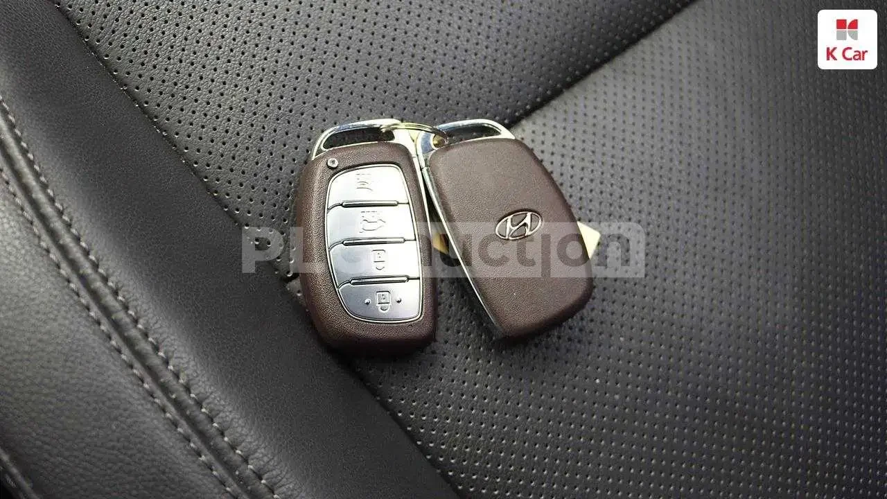 Hyundai Tucson 4x4| JBL| DISTRONIC| 360КАМЕРА| ОБДУХВАНЕ, снимка 15 - Автомобили и джипове - 54689122