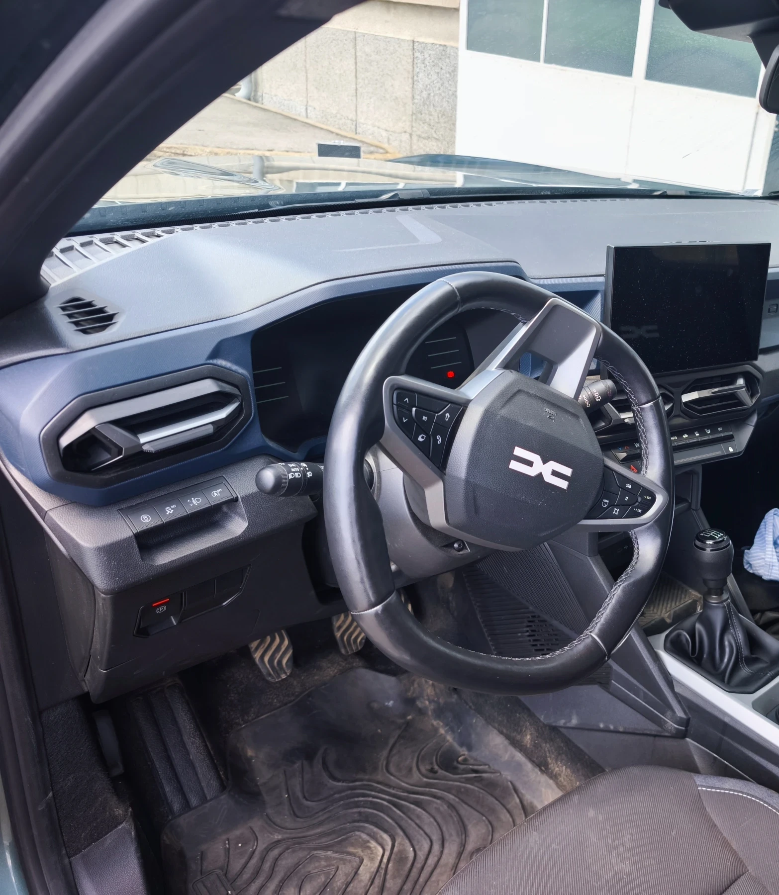 Dacia Duster 4x4 extreme , снимка 3 - Автомобили и джипове - 54846706