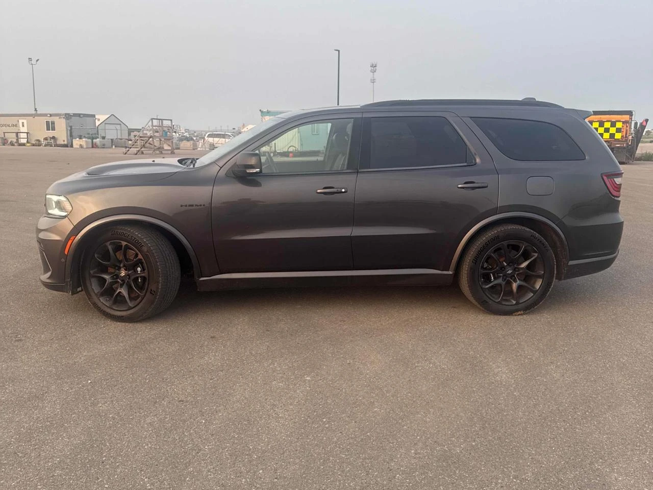 Dodge Durango R/T* Обдух* Пано* Подгреви* Carplay* 5.7HEMI* H&K, снимка 2 - Автомобили и джипове - 55430167