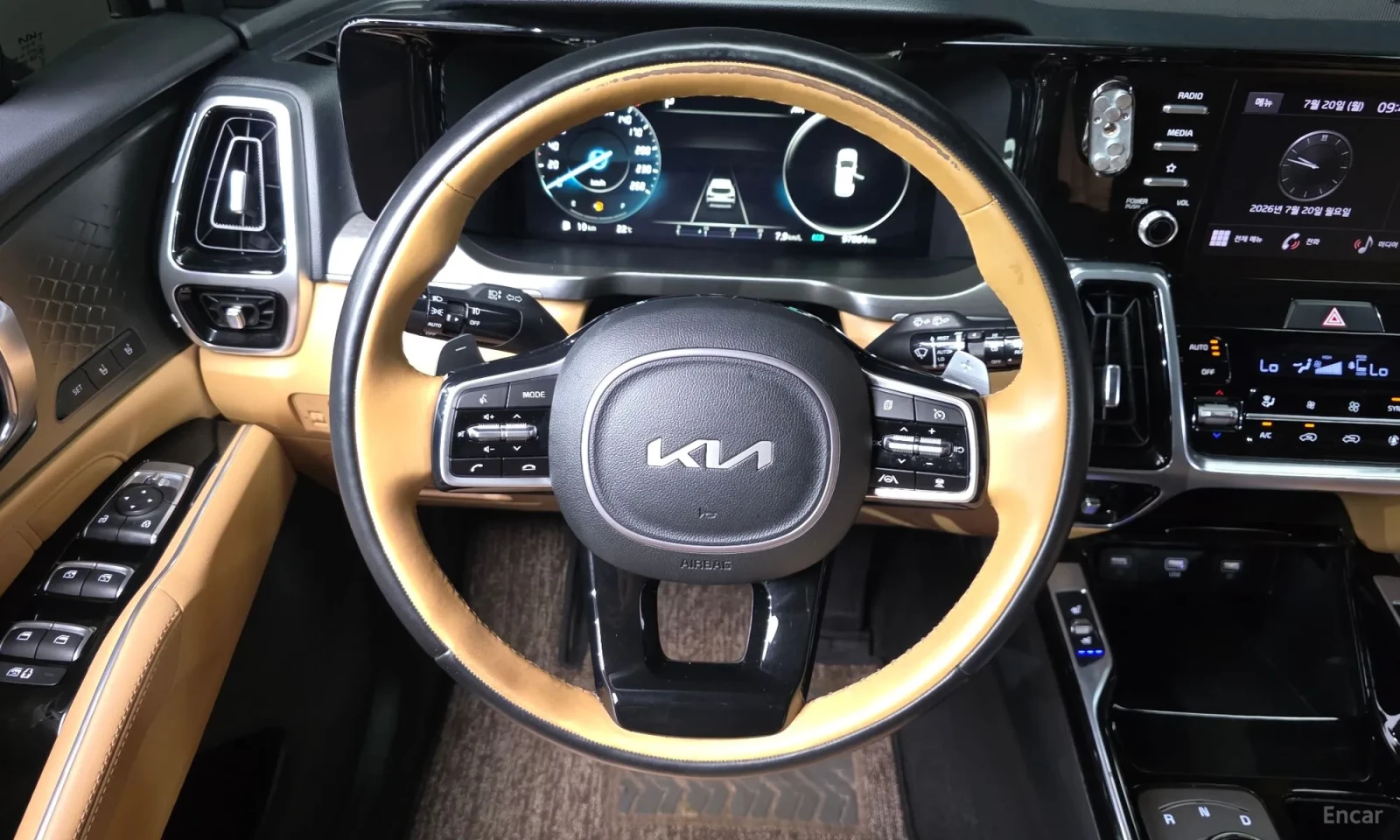 Kia Sorento 2.5T\Дигитално табло\Топ оферта, снимка 13 - Автомобили и джипове - 55585006