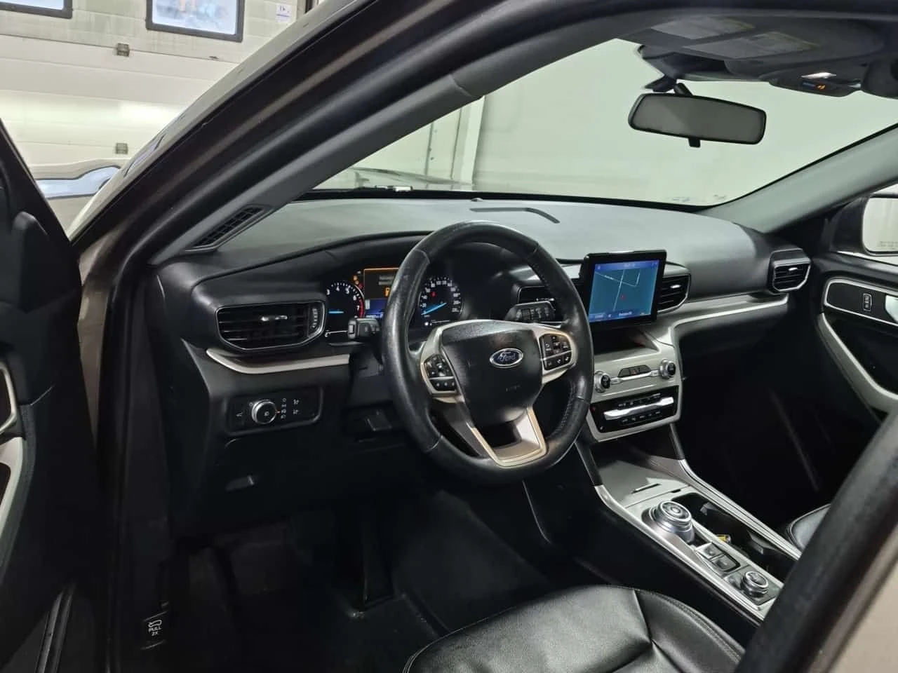Ford Explorer * 4wd Xlt * CARFAX * , снимка 11 - Автомобили и джипове - 56622421