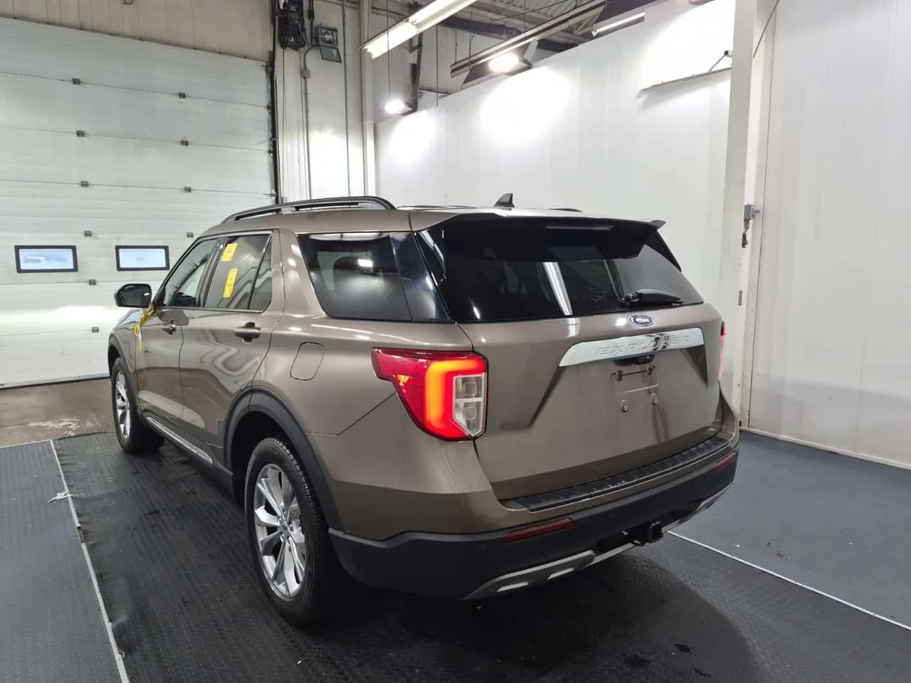Ford Explorer * 4wd Xlt * CARFAX * , снимка 7 - Автомобили и джипове - 56622421