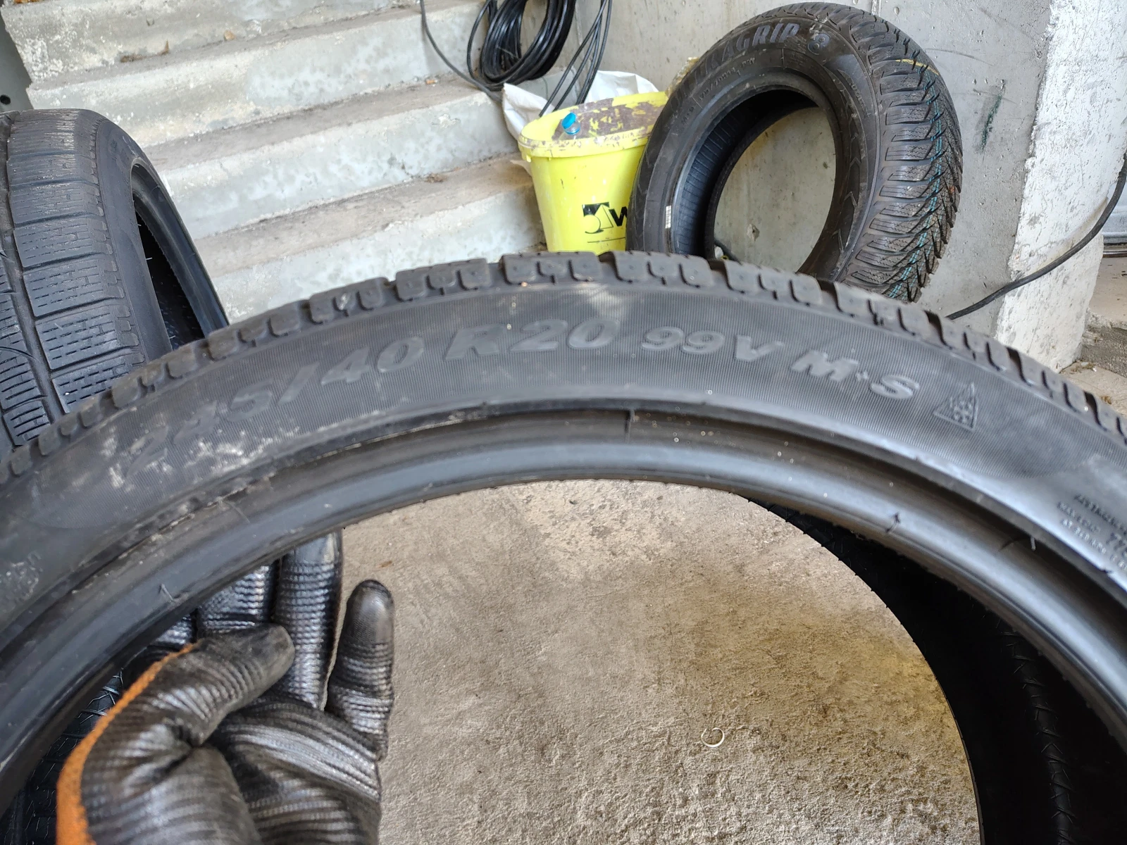  275/35R20 | Mobile.bg   11