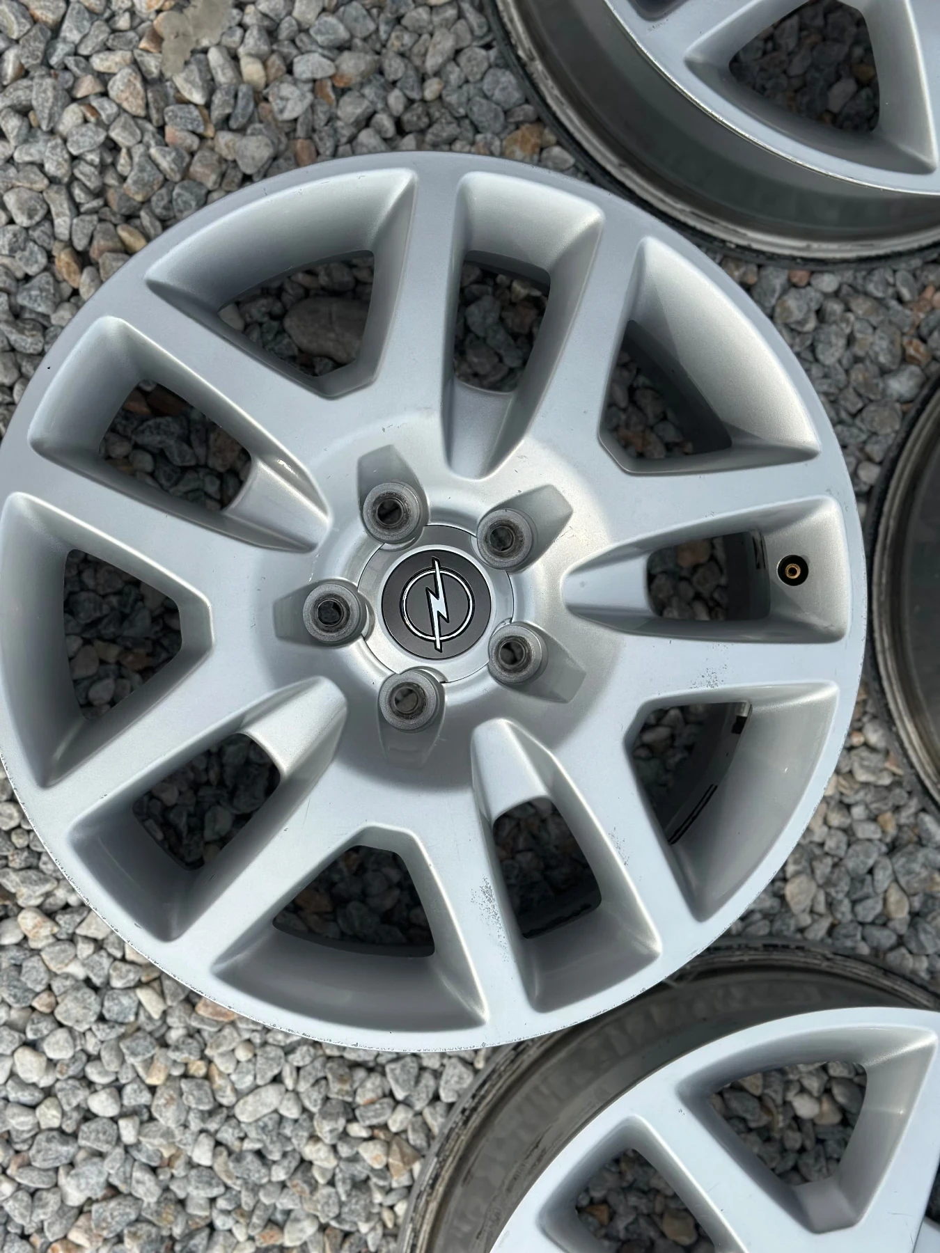 Джанти за Opel, снимка 2 - Гуми и джанти - 53727287