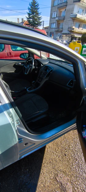 Opel Astra, снимка 17